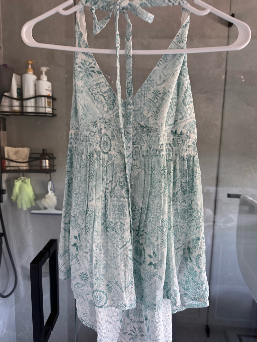 Halter Hollister top